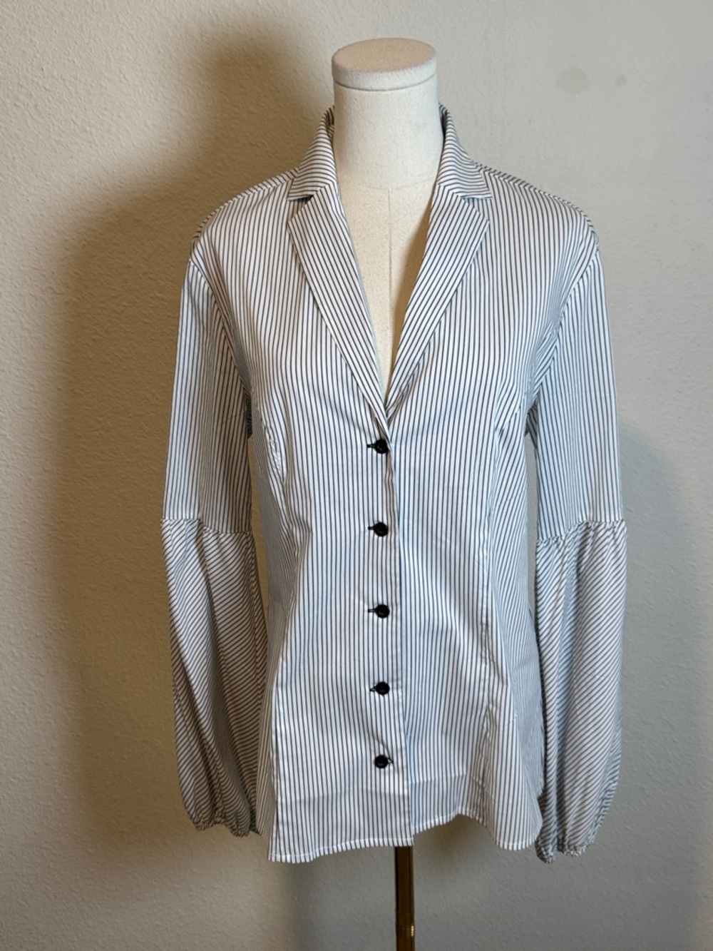 NWT Katherine Barclay Striped Button Front Blouse Eggshell/Black size Small